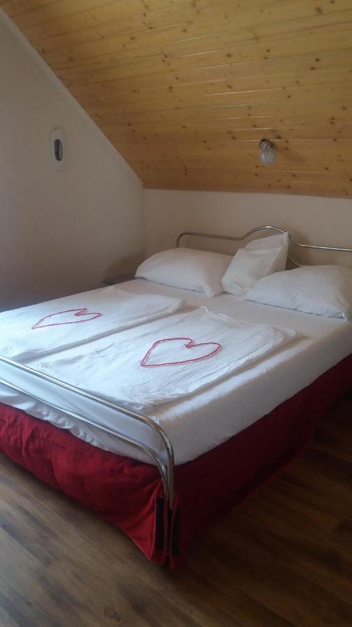 Vakacio Apartman Balatonalmádi Exterior foto