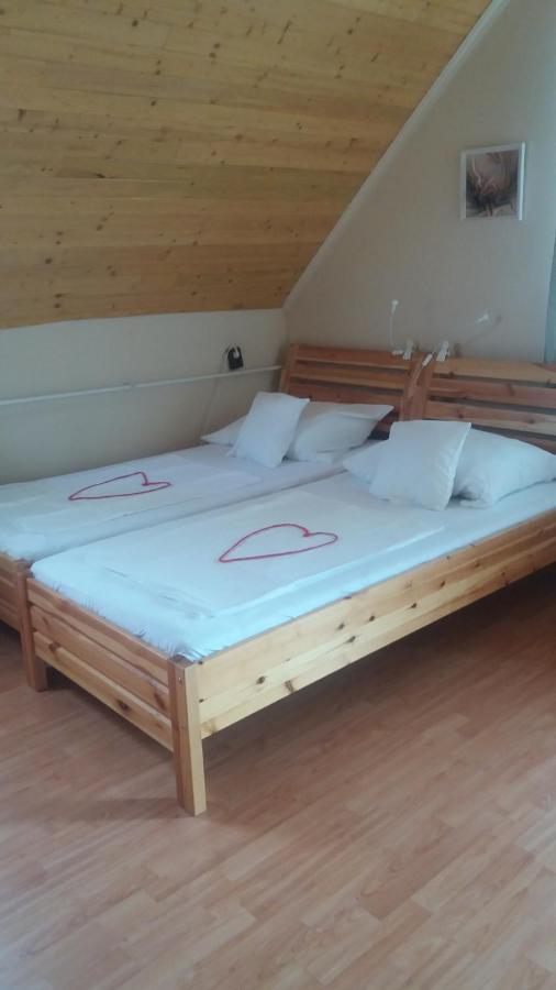 Vakacio Apartman Balatonalmádi Exterior foto