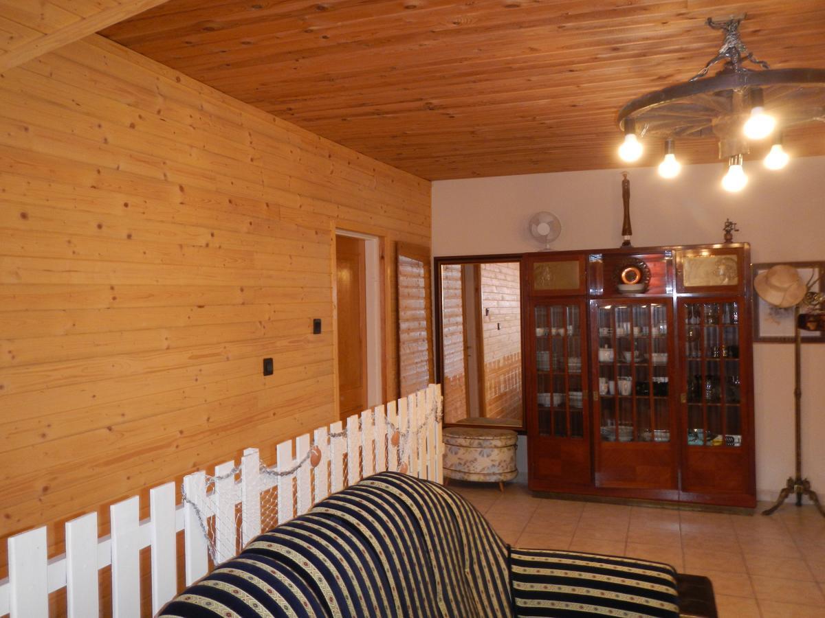 Vakacio Apartman Balatonalmádi Exterior foto