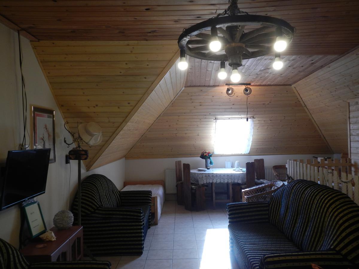 Vakacio Apartman Balatonalmádi Exterior foto